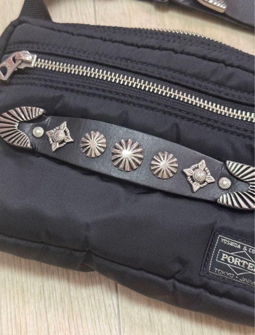 専用toga porter コラボ 初期 ボディーバッグ 希少 美品の通販はau PAY