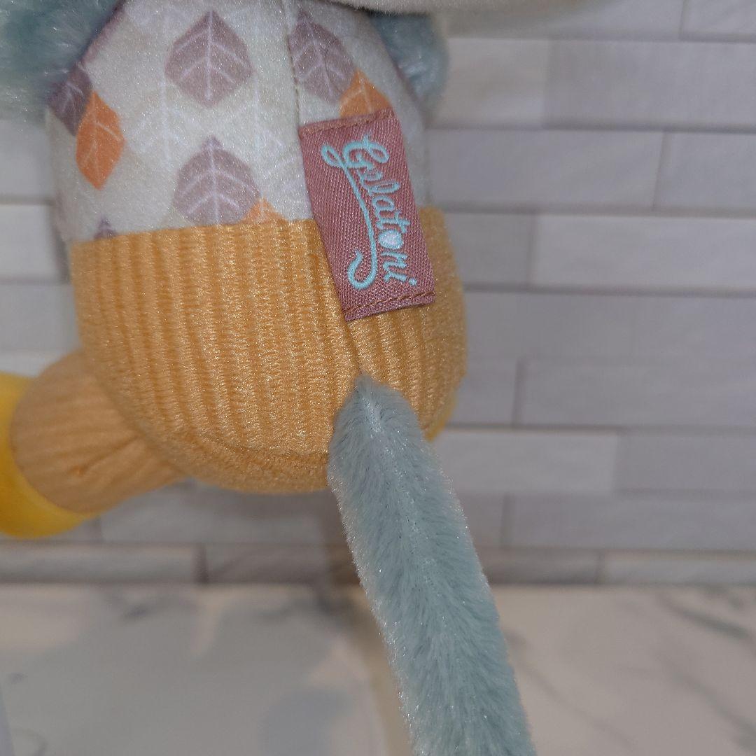 美品☆TDS☆秋のぼうけん☆ジェラトーニ☆カーテンホルダー - メルカリ