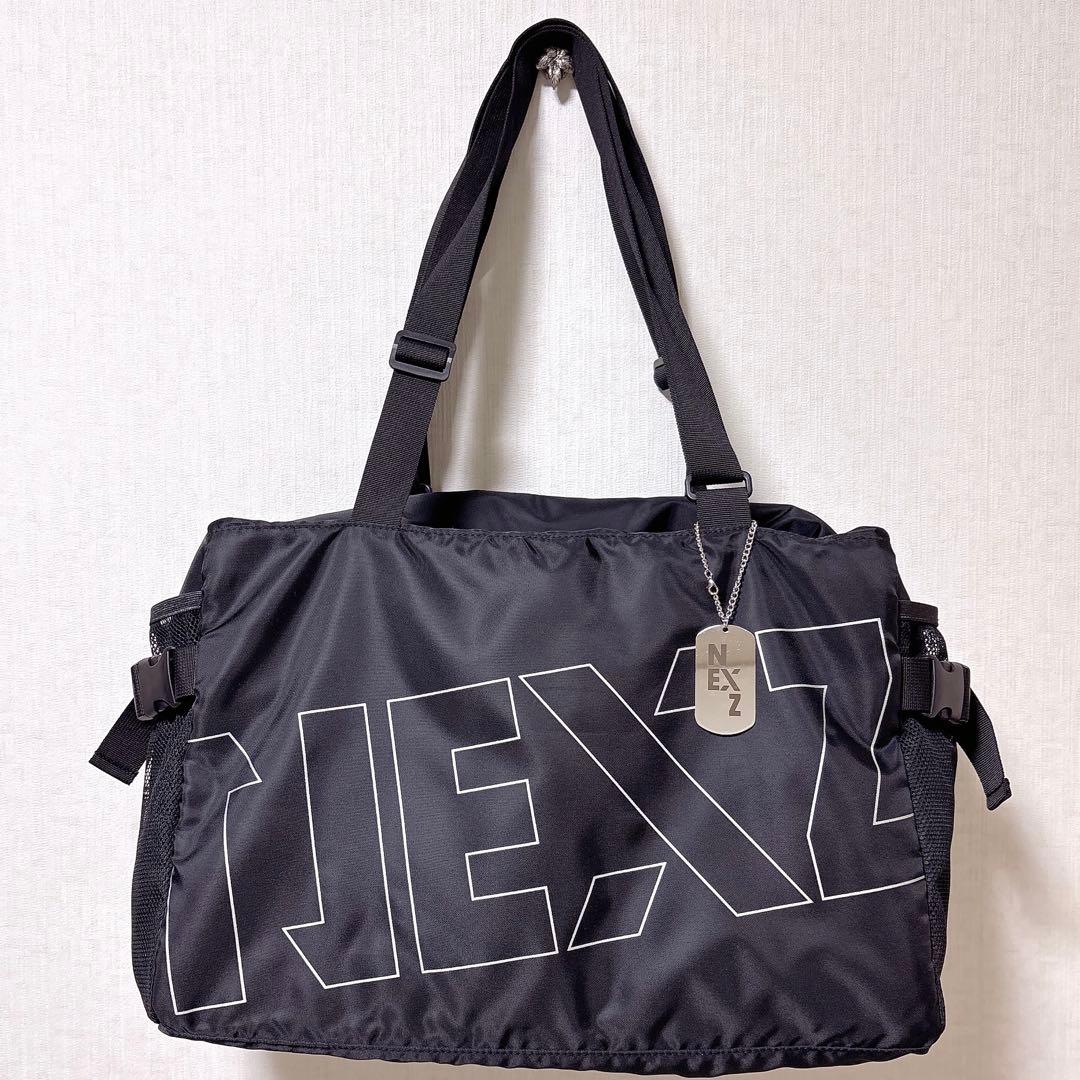 NEXZ ネクスジ　ショーケース　Showcase ボストンバック　未使用品 NEXZ ネクスジ ショーケース Showcase ボストンバック 未使用品 - メルカリ