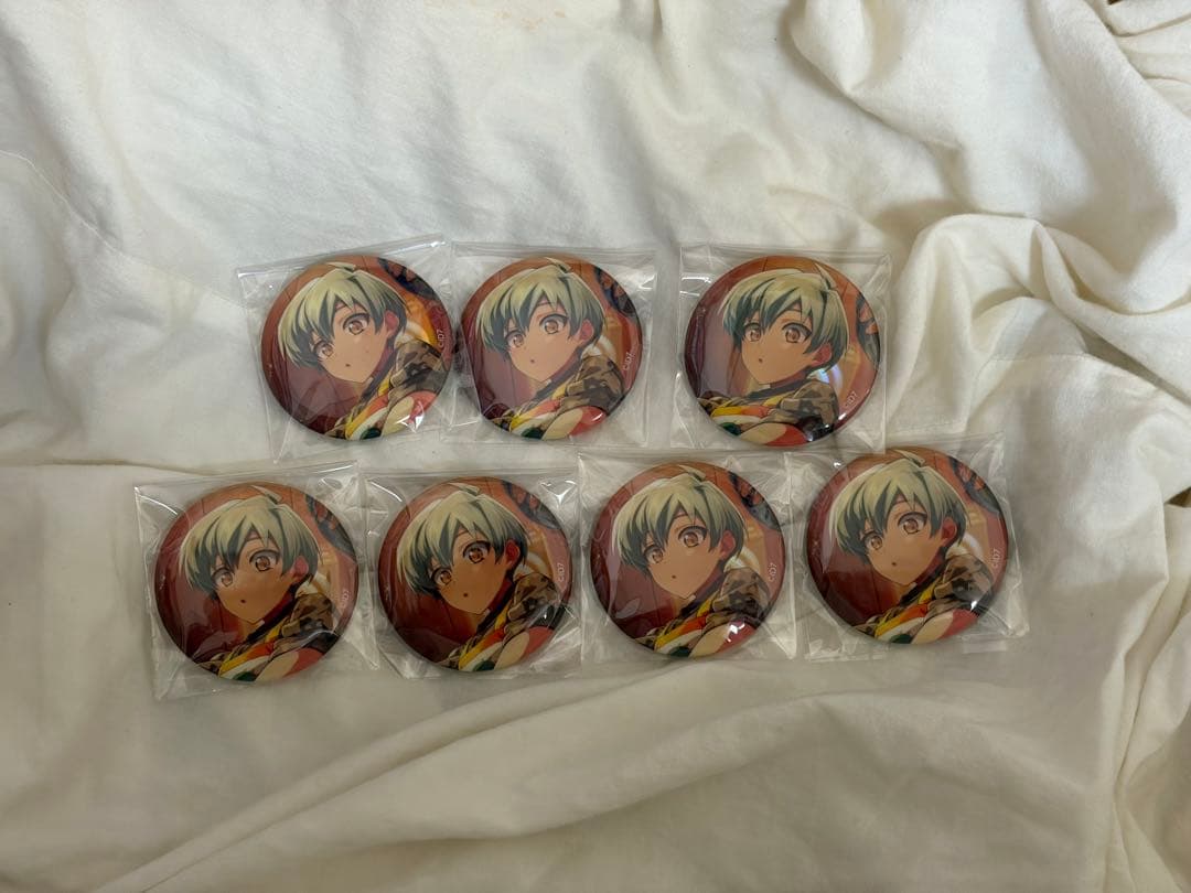 亥清悠 ベビコミュ 缶バッジ - メルカリ