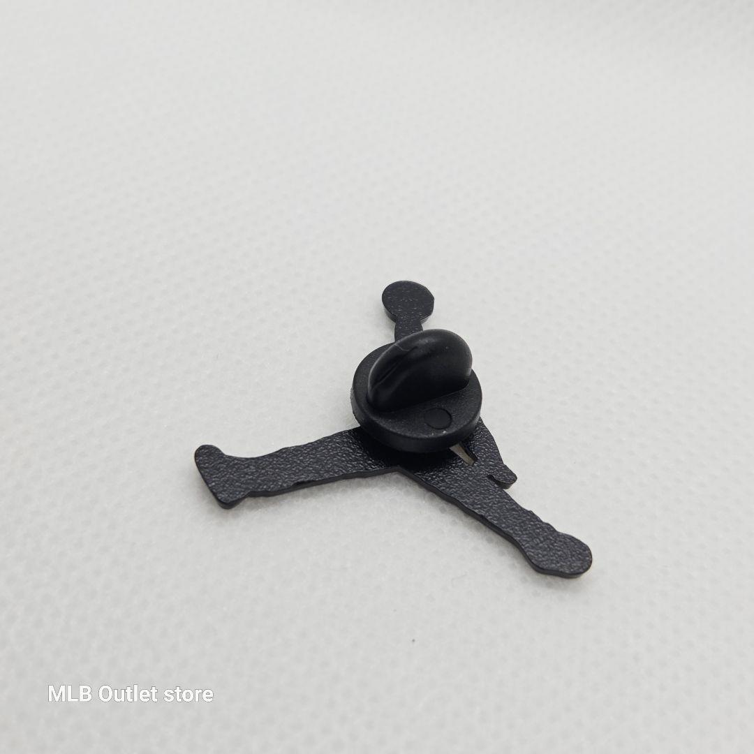 マイケルジョーダン ジャンプマン 桜木花道 パロディ ピンバッジ