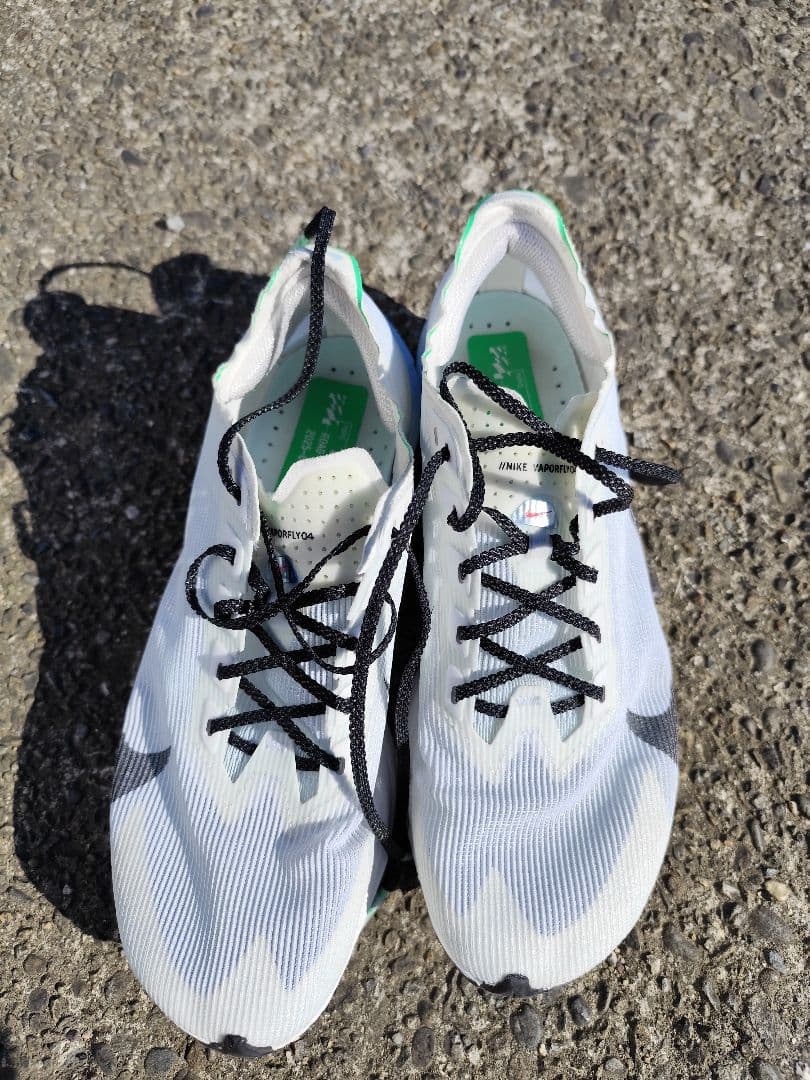 ナイキ ヴェイパーフライ4　25.0cm