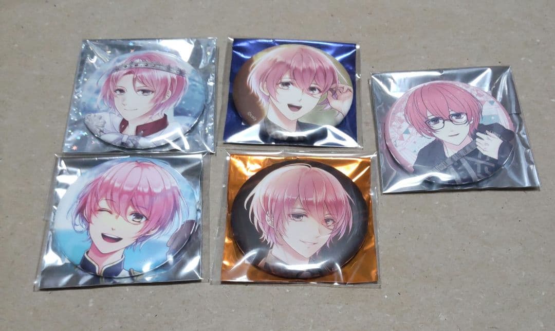 スタマイ 可愛ひかる 缶バッジセット - メルカリ