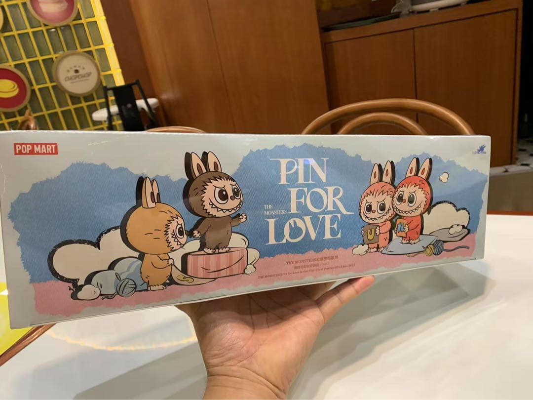 ぬいぐるみ POP MART PIN FOR LOVE Amazon.com: POP MART The Monster PIN for Love Series - Vinyl Plush