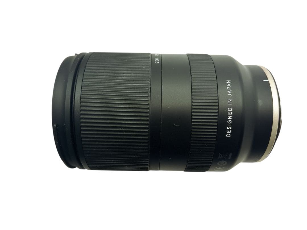 タムロン 28-200mm F/2.8-5.6 ズームレンズ Di Ⅲ RXD