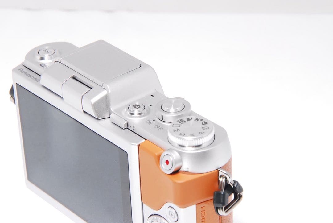 ショット数677回 LUMIX GF7 Wi-Fi ミラーレス 35-100mm