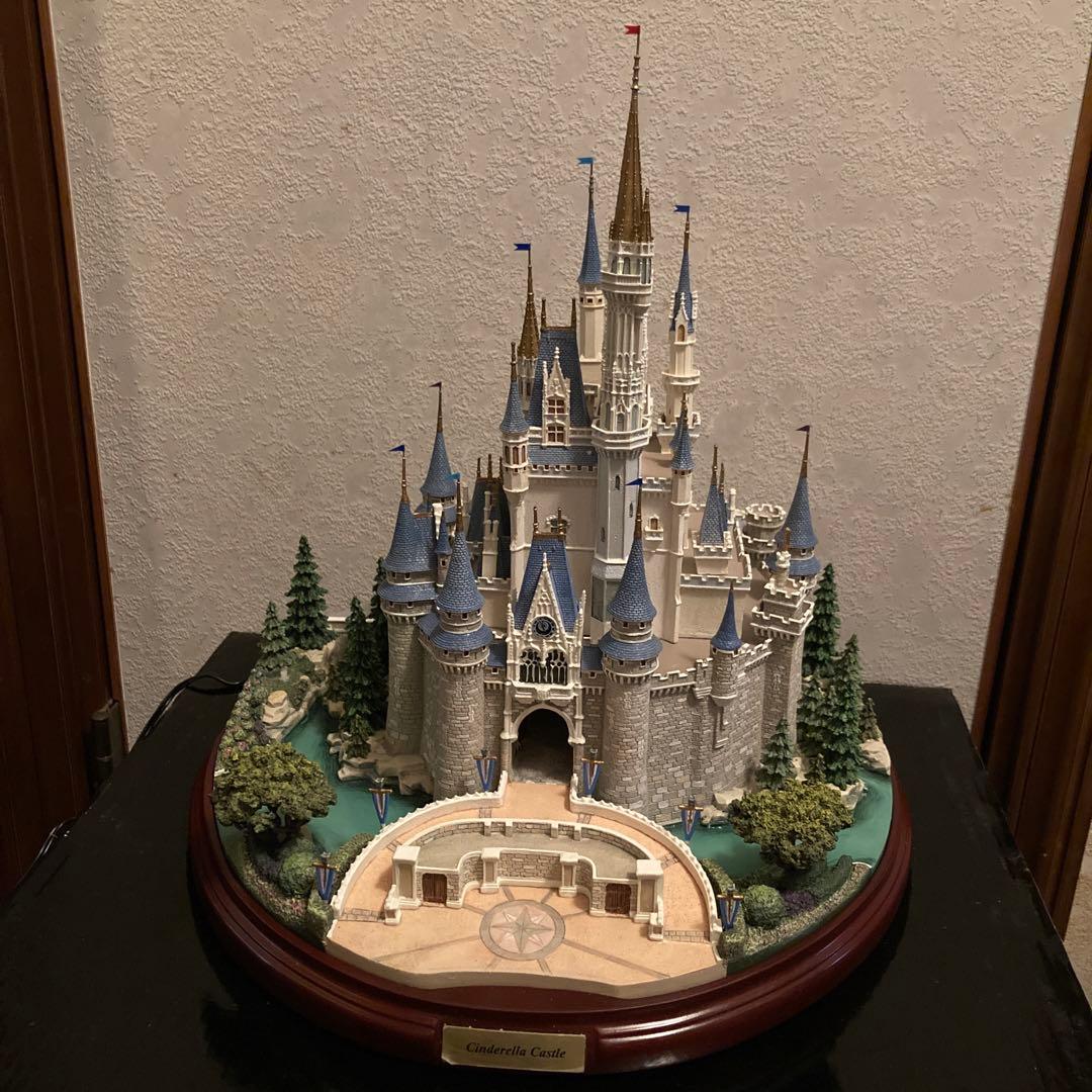 週末セール❗️日本未発売❤︎ディズニーシンデレラ城❤︎OLSZEWSKI