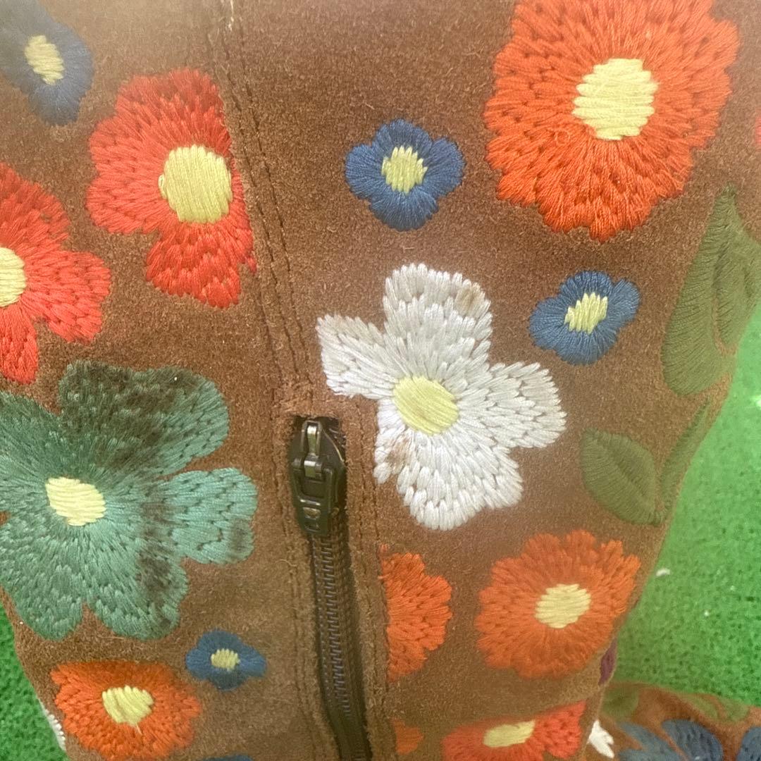 UGGブーツ刺繍花柄