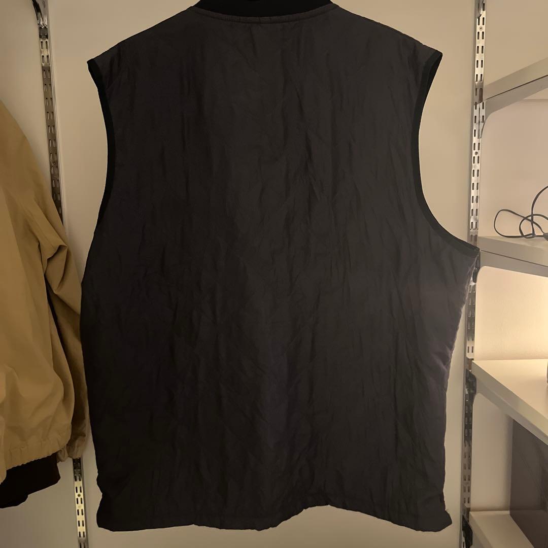 バブアー BARBOUR ワンポイント 刺繍ロゴ ベスト ライトダウンベスト