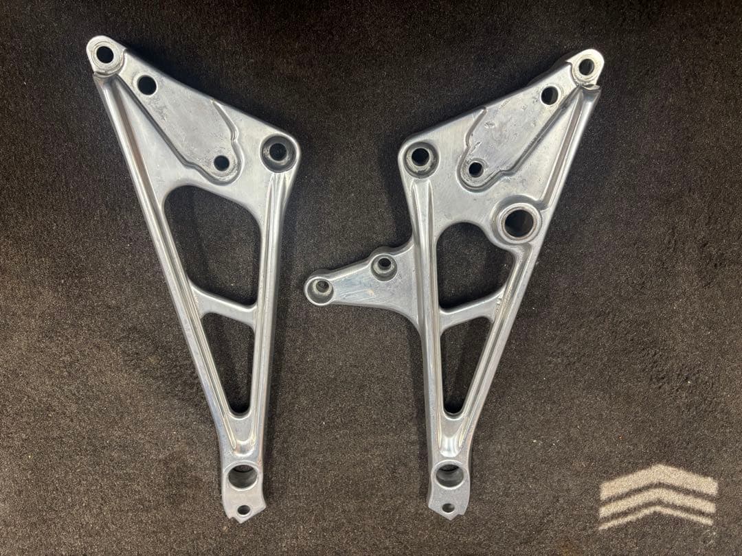 cbx400f ステッププレート HONDA CBX400F/CBX550F ステッププレート 左 バレル研磨済 ホンダの