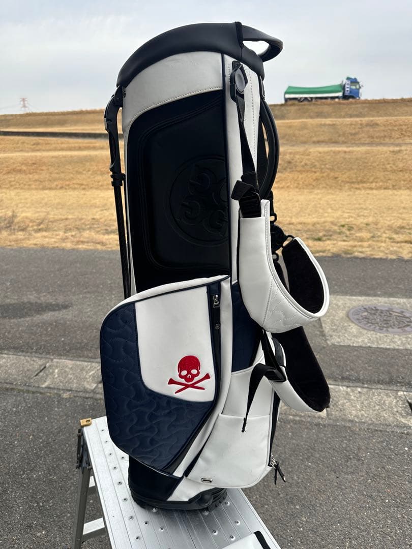 正規品 G/FORE スタンドキャディバッグ VESSEL - メルカリ