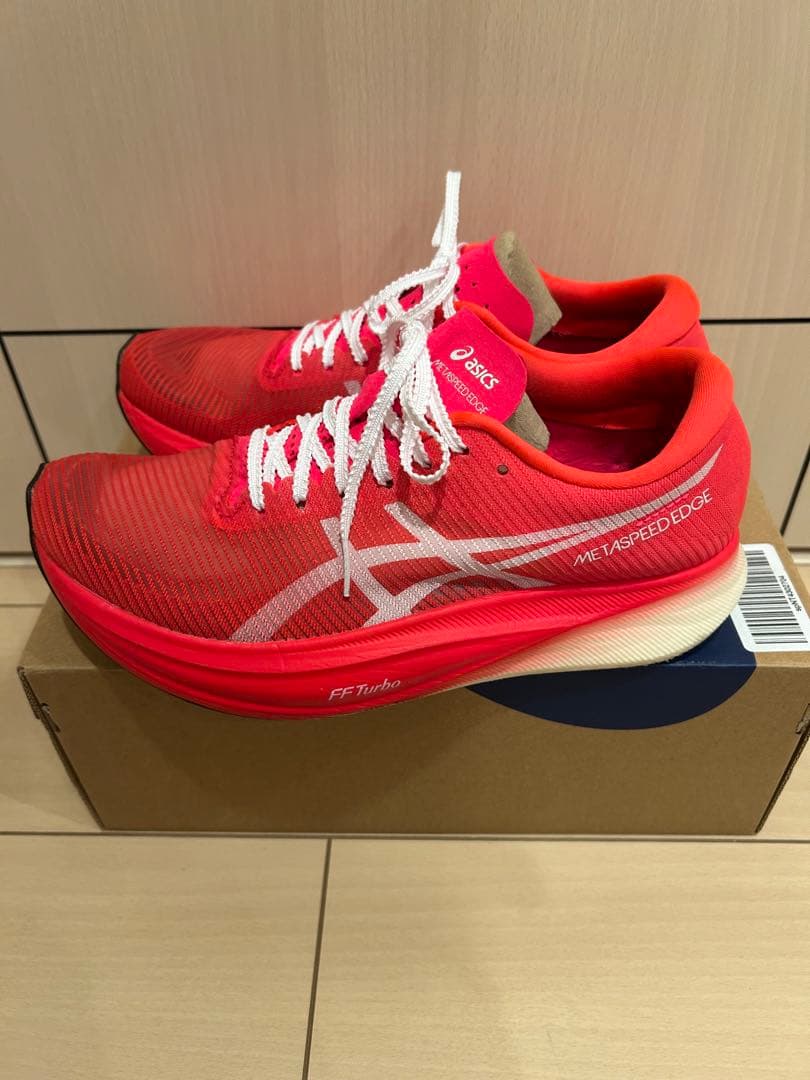く*め様 ASICS メタスピード　エッジプラス　レッド　25.5cm