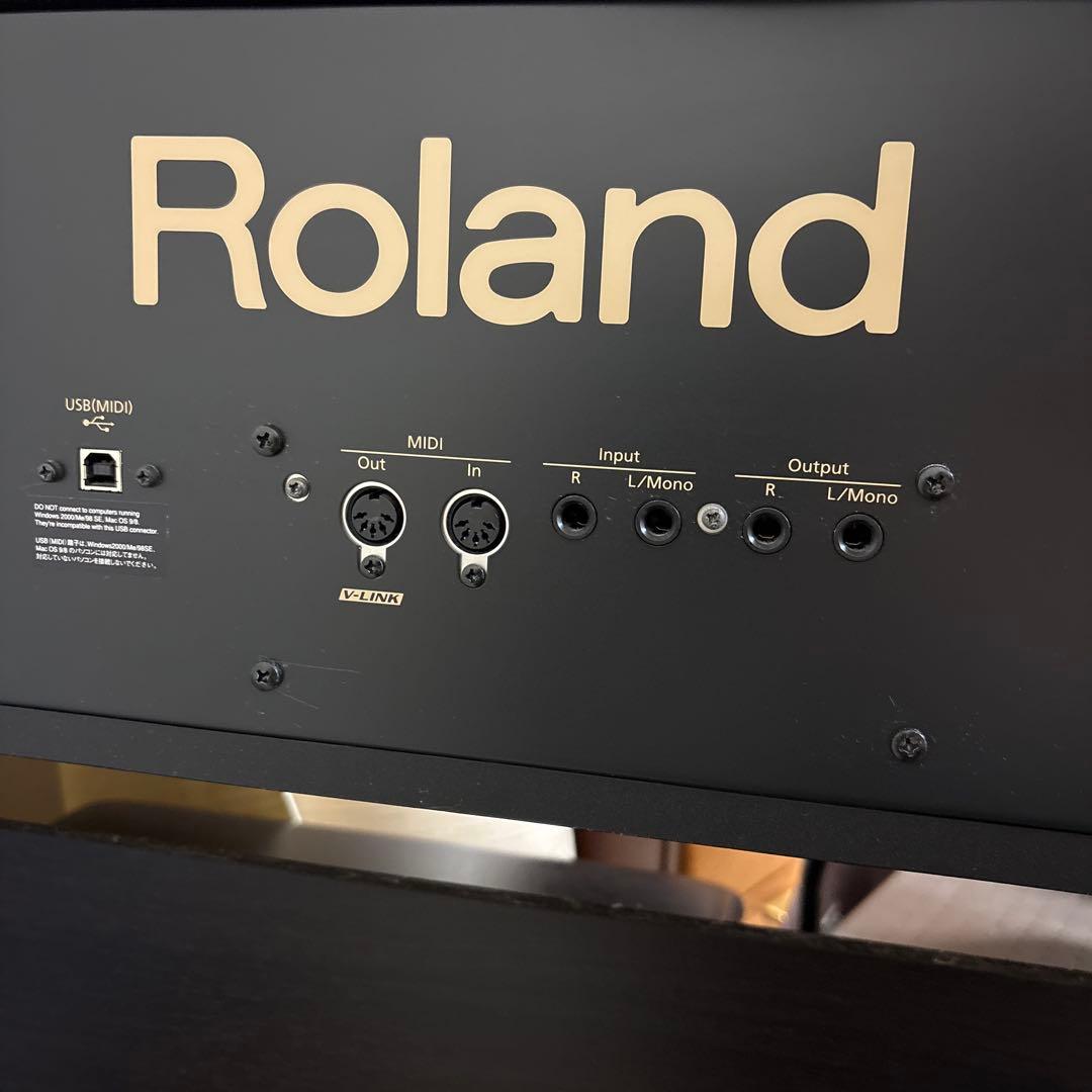 Roland ローランド 電子ピアノ HP302 88鍵 3本ペダル たのメル便