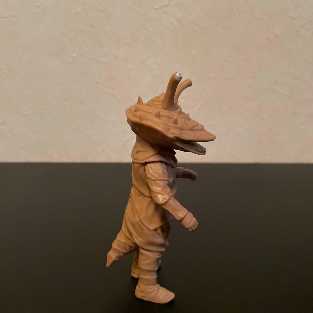 BANDAI ウルトラ怪獣シリーズ カネゴン フィギュア ソフビ - メルカリ