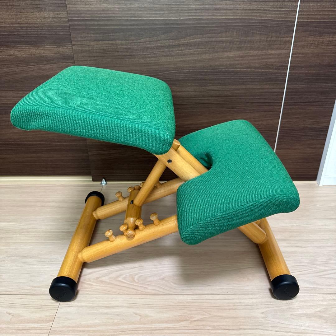 ストッケ Stokkeマルチ MULTI バランスチェア 姿勢 矯正 - メルカリ