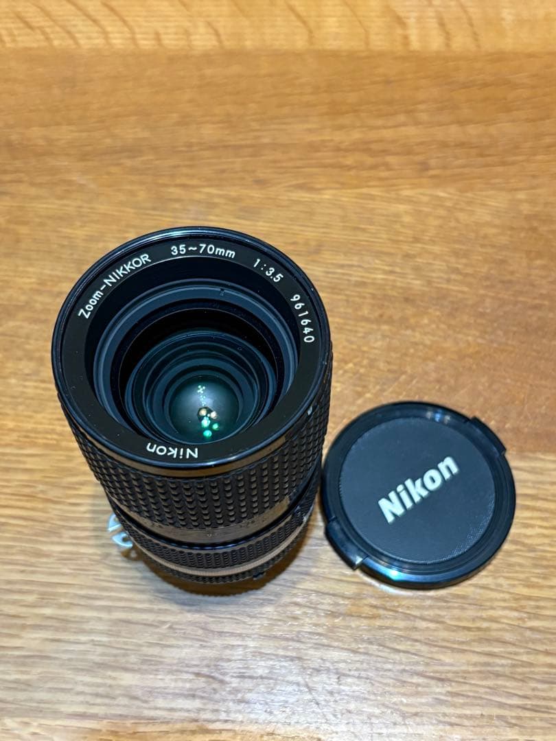 Nikkor 35-70mm f/3.5 ズームレンズ MF Zoom-Nikkor 35-70mm lenses - Part I with link to Autofocus 35