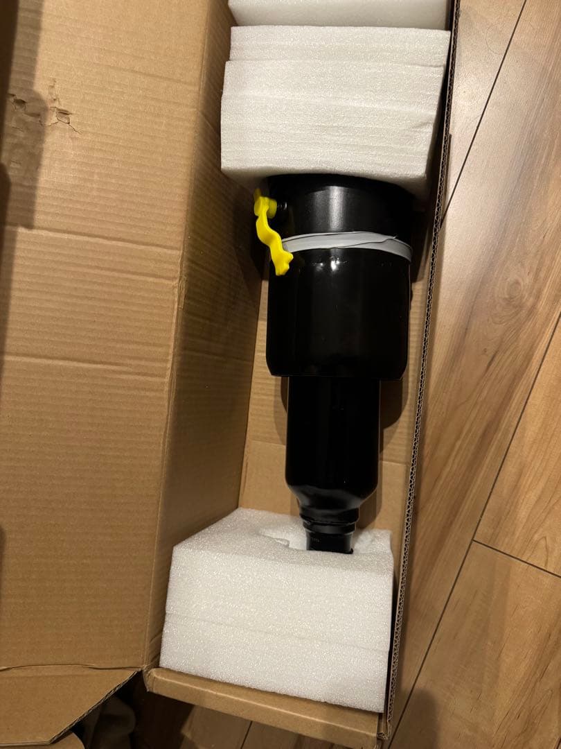 LS600H LS600HL用エアサス右前 レクサス エアサス フロント 右 4WD用 【 LS600h LS600hl LS460 UVF