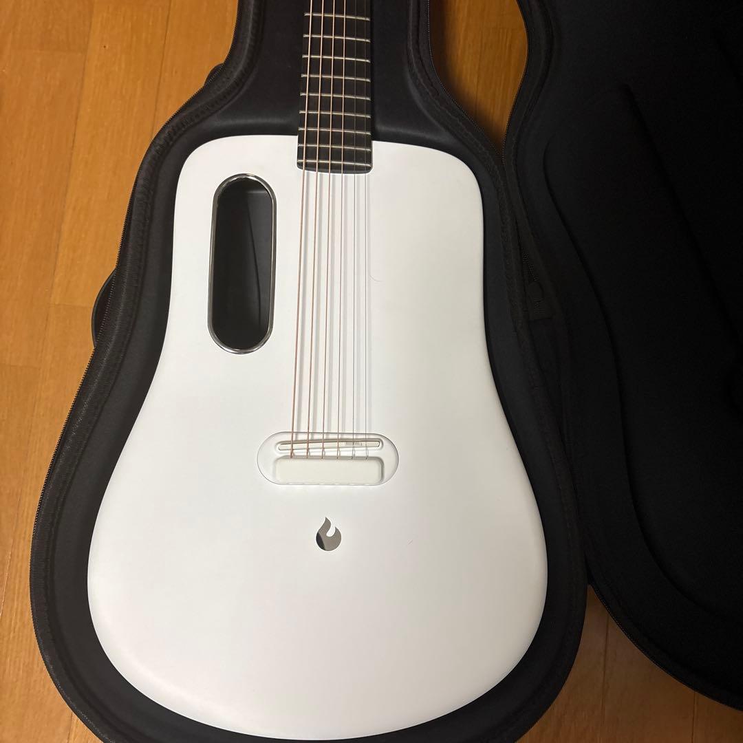 LAVA MUSIC LAVA ME2 FB白　ほぼ新品 LAVA Music LAVA ME 2 FB White 【エレアコ】 ラヴァミュージック