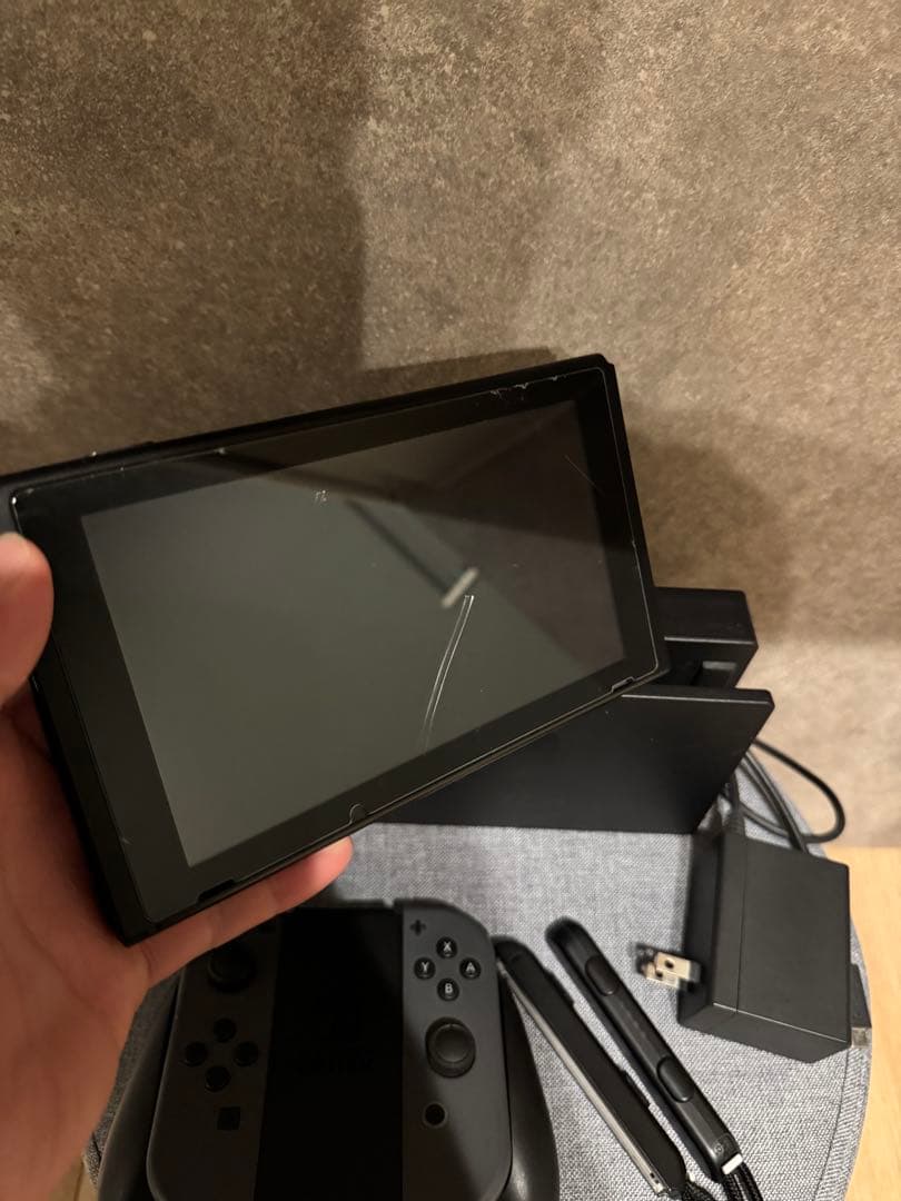 箱無しJoy-Con片方不具合あり】Nintendo Switch本体 - メルカリ