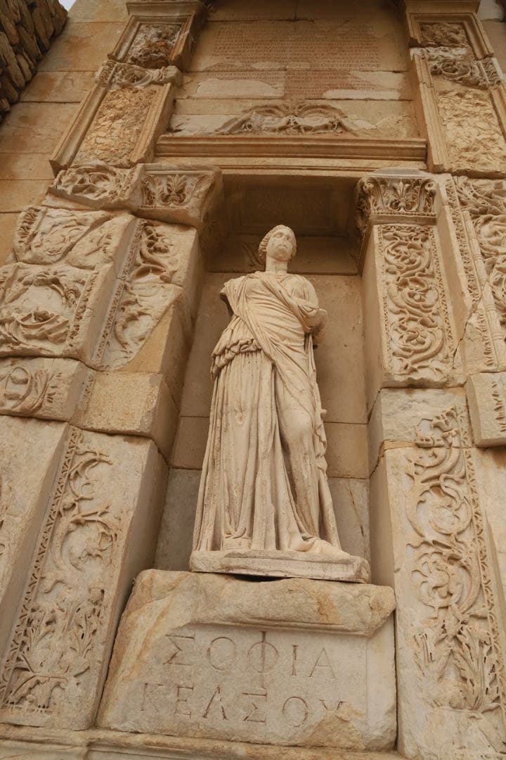 レンズ(ズーム) Canon EF20-35mm F3.5-4.5 USM