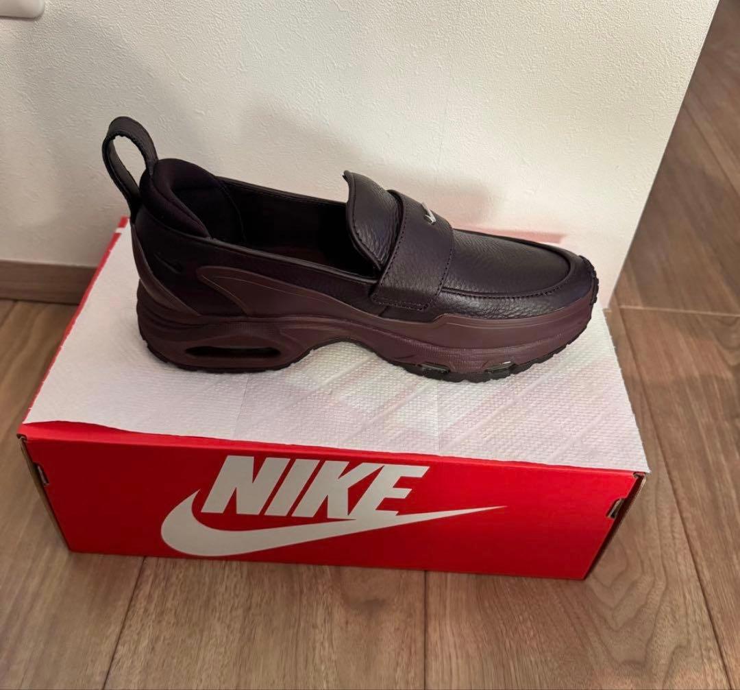 ナイキ エアマックス フェノメナ バーガンディ 24.5cm