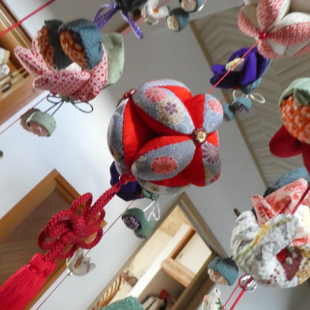 古布 正絹 吊るし椿 錦紗縮緬 アンティーク 疋田模様 さげもん 鬼しぼ