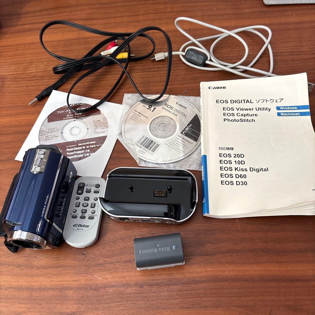 Victor Everio HDDビデオカメラ GZ-MG330 - メルカリ