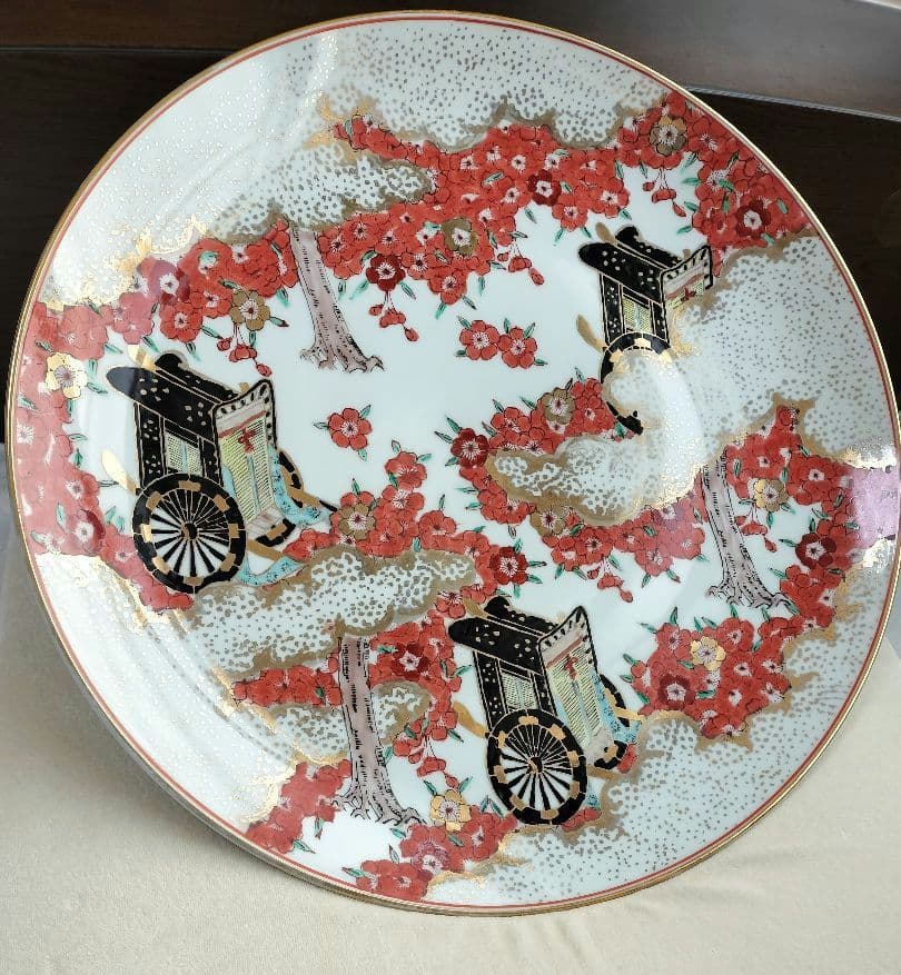 有田焼 秀峰 額皿 大皿 絵皿 御所車 梅 46㎝ - メルカリ