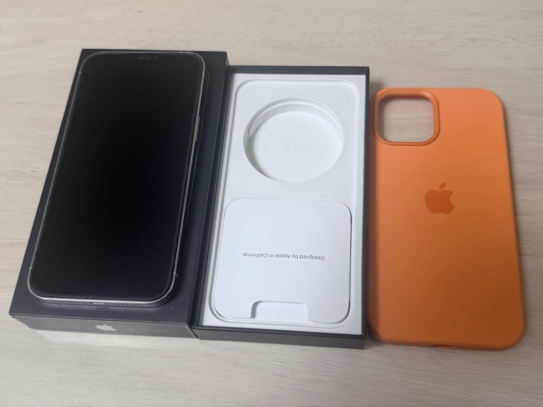 iPhone12 Pro Max 256GB 本体　SIMフリー　カバーつき Amazon.co.jp: xiusiteli iPhone 12 Pro ケースクリア ネック