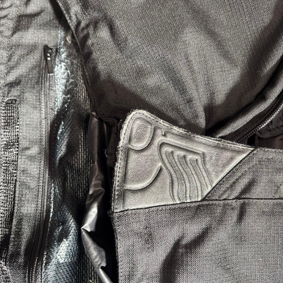 HYOD 秋冬用ジャケット Mサイズ ブラック 純正ハンガー付き - メルカリ