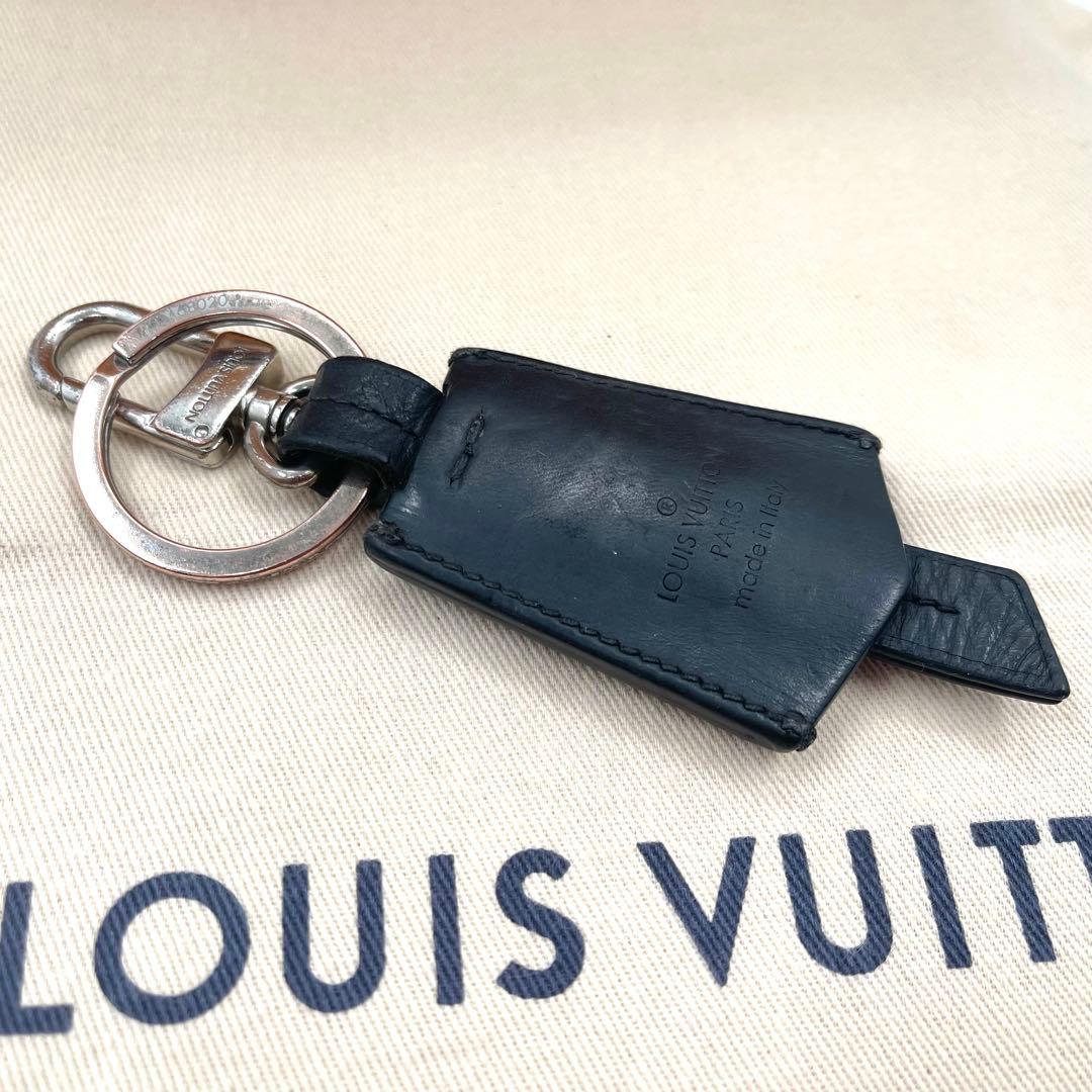 ルイヴィトン キーホルダー キーリング クロッシュ クレ チャーム 630
