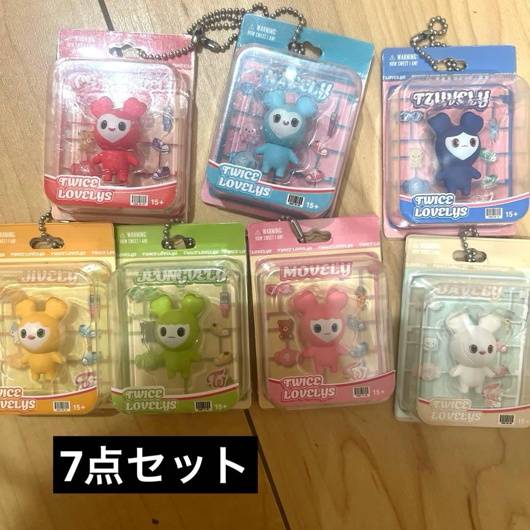 TWICE - メルカリ