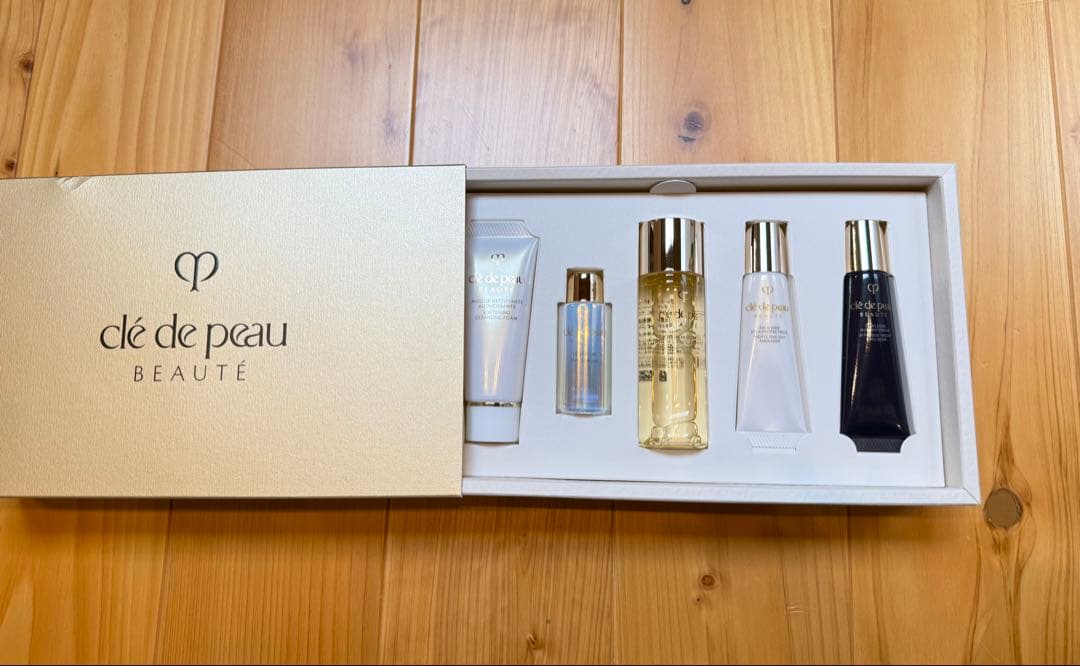 クレドポーボーテ スキンケアセット ラクレームセット ラ・クレームキット / クレ・ド・ポー ボーテ(フェイスクリーム