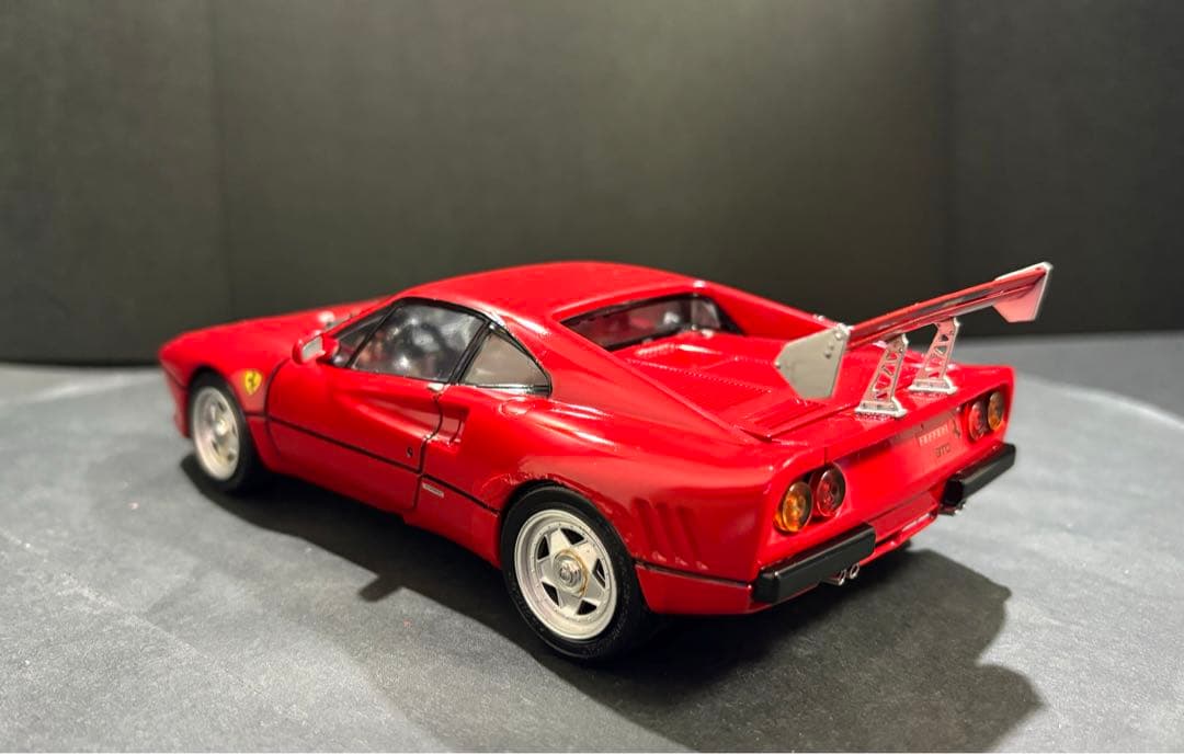 素人製作 】フジミ フェラーリ 288GTO 1/24プラモデル完成品 - メルカリ