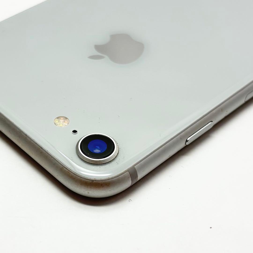 Apple iPhone 8 シルバー 本体 - メルカリ