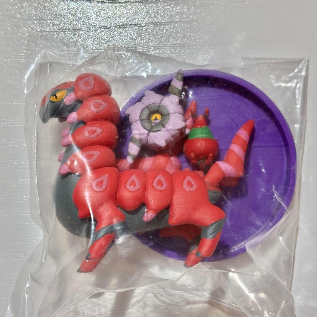 ペンドラー 立体ポケモン図鑑 ポケモン フィギュア - メルカリ