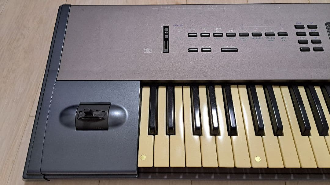 KORG N364 コルグ シンセサイザー 61鍵 - メルカリ