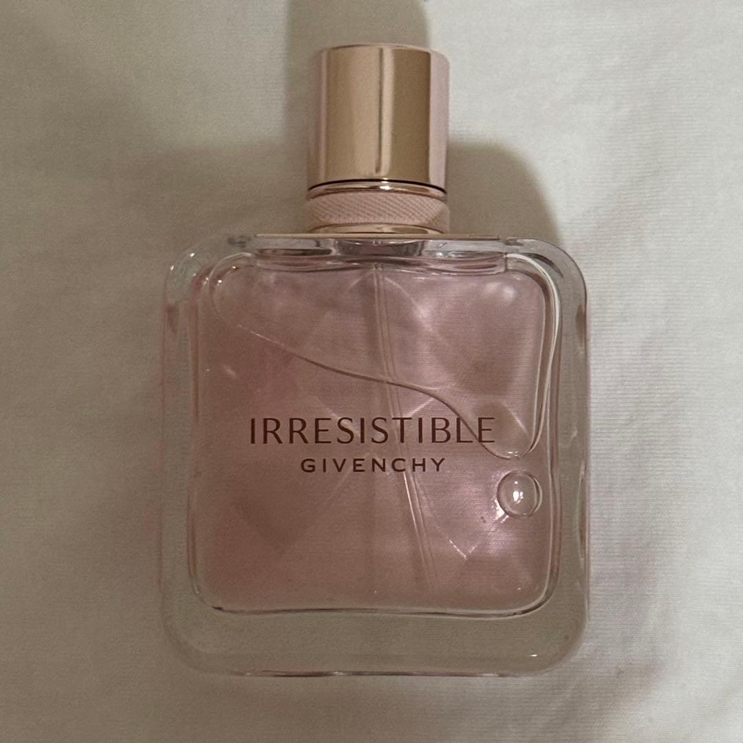 GIVENCHY イレジスティブル オードトワレ 50ml イレジスティブル オーデトワレ フレッシュ - オーデトワレ | Givenchy