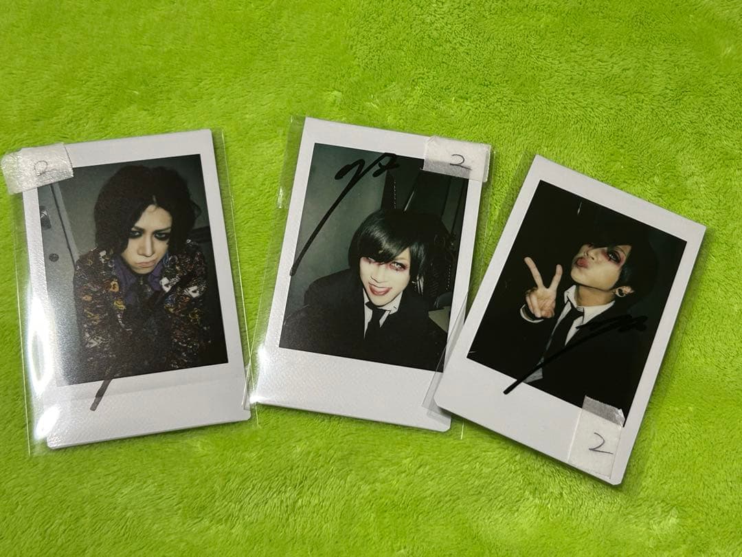 DADAROMA チェキ よしあつ ② - メルカリ