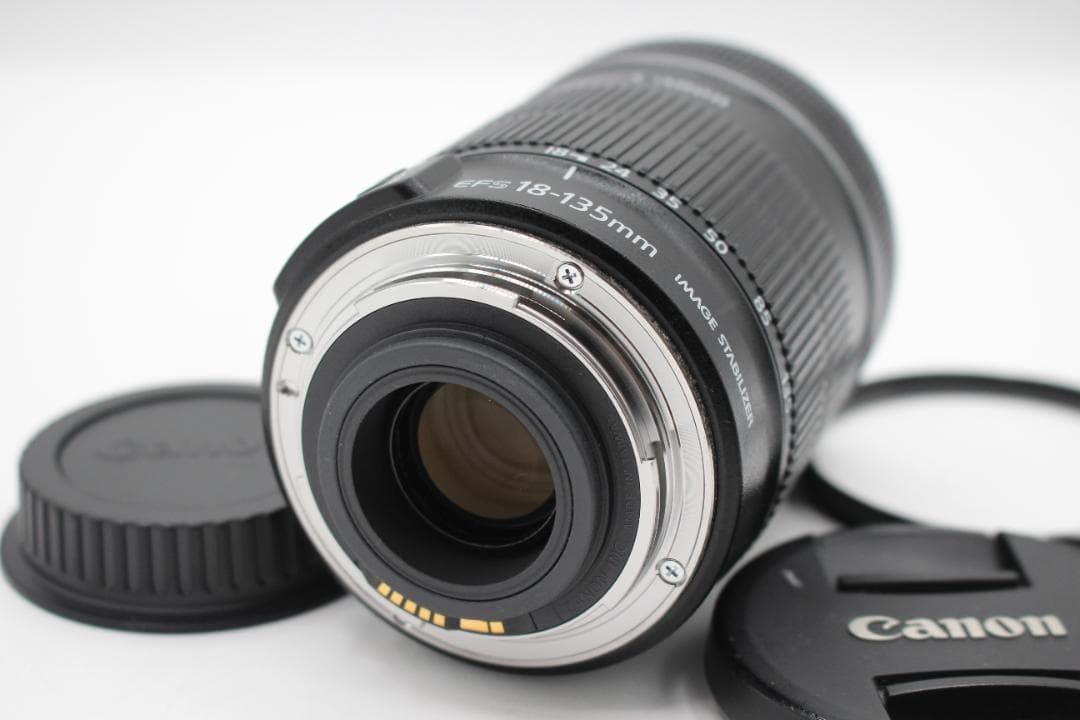 Canon EF-S 18-135mm F3.5-5.6 IS◆ 3006