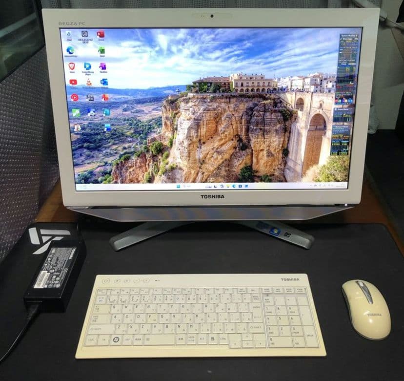 【25H2・新品SSD・Office有・BD有】REGZA PC D731 東芝、液晶一体型AVPC「REGZA PC」シリーズを発表 - 価格.com