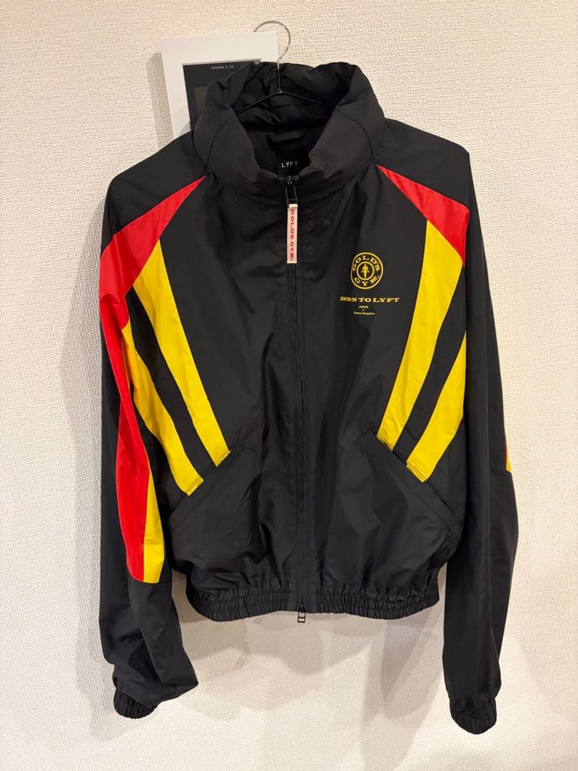 即完品】LYFT × GOLD'S GYMナイロンジャケット Sサイズ - メルカリ