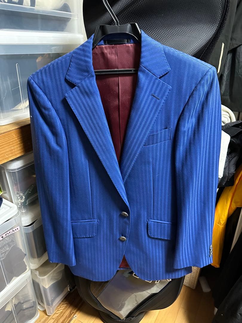 成人式　二次会　結婚式　オーダースーツ 縁側で背広 いよいよ成人式オーダーのシーズン到来 そして 近日中には