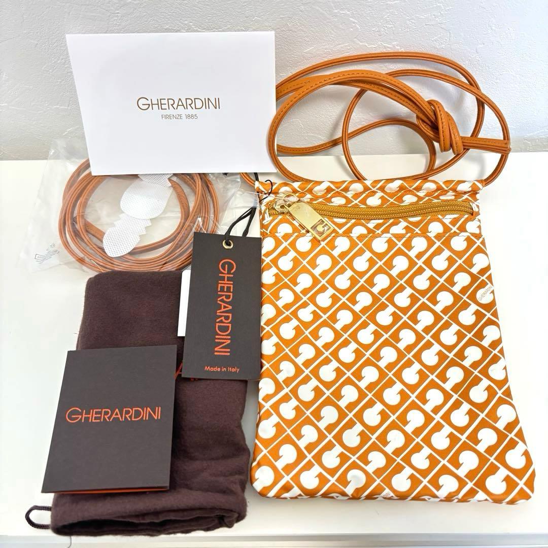 【タグ付未使用】ゲラルディーニ ソフティ ショルダーバッグ スマホポーチ タグ付未使用】ゲラルディーニ ソフティ ショルダーバッグ