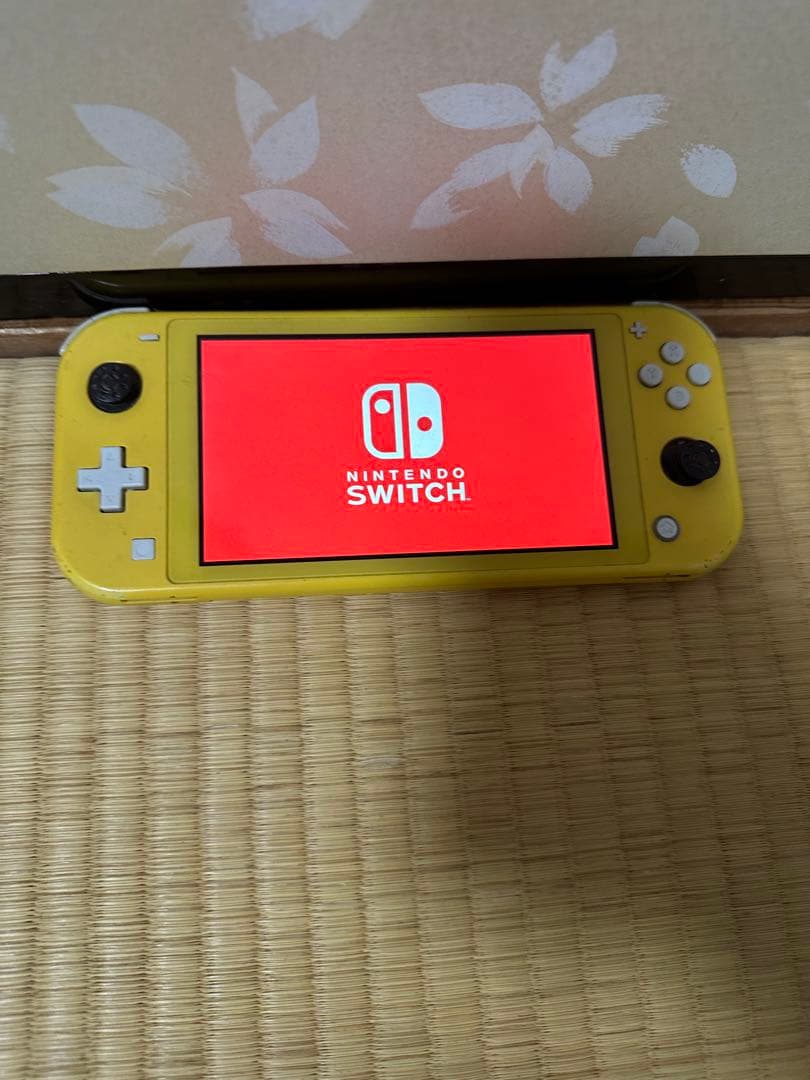 Switch Lite イエロー 本体 中古 動作確認済 - メルカリ