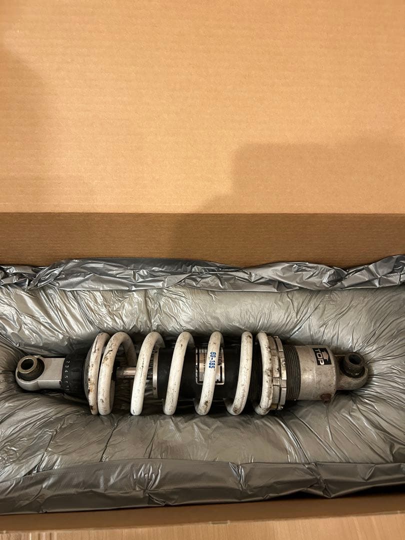 RZ250用 4L3用のホワイトパワー製のショック