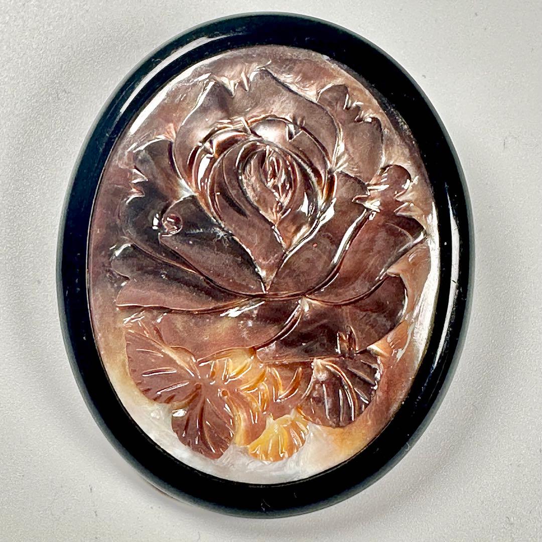希少】ヴィンテージ 薔薇 彫刻 ブローチ 2way シェルカメオ？ - メルカリ