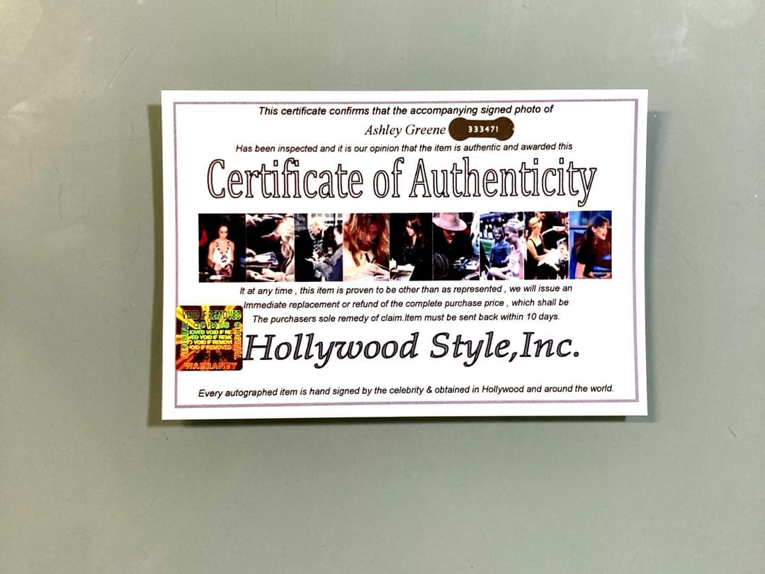 セール中…アシュリー・グリーン直筆サイン入り超 大型写真…トワイライト～初恋～
