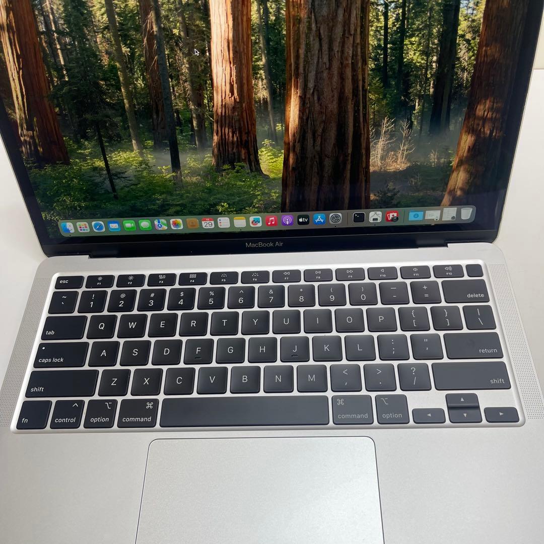 MacBook本体 Macbook Air 2020 13.3inch i5 8GB SSD256