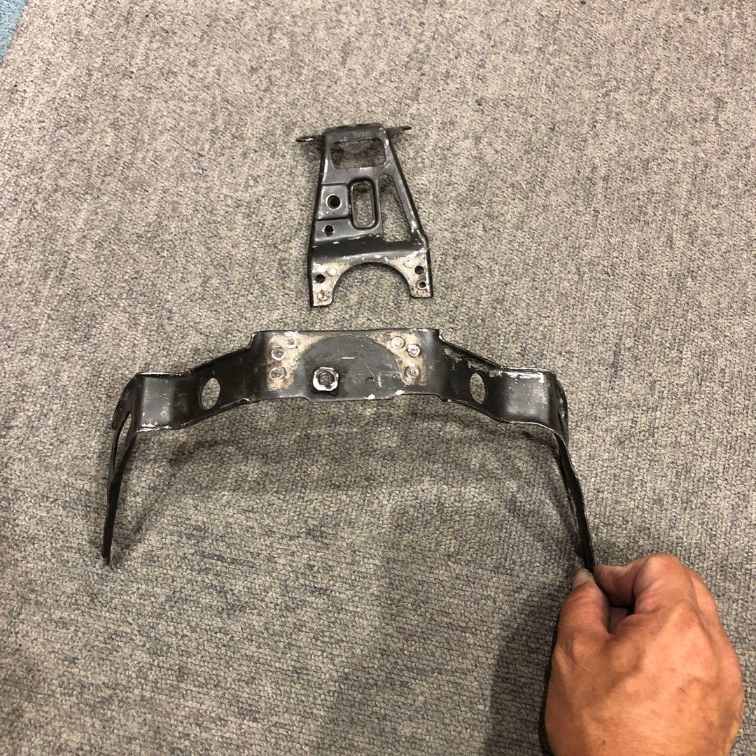 CBR400Fシートロックステー - メルカリ